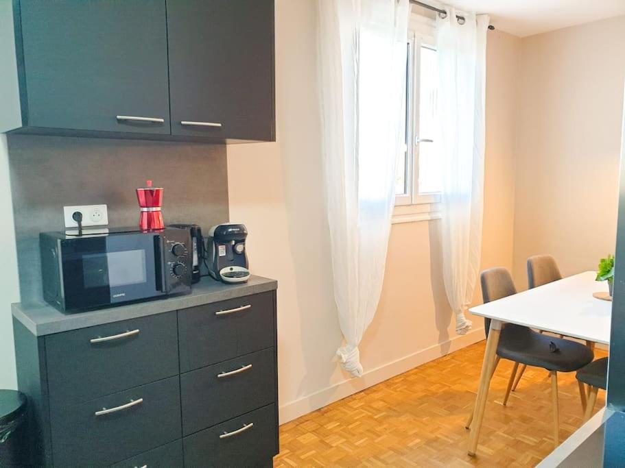 Cosy Mure 4Ch - Stationnement Gratuit Pau Esterno foto